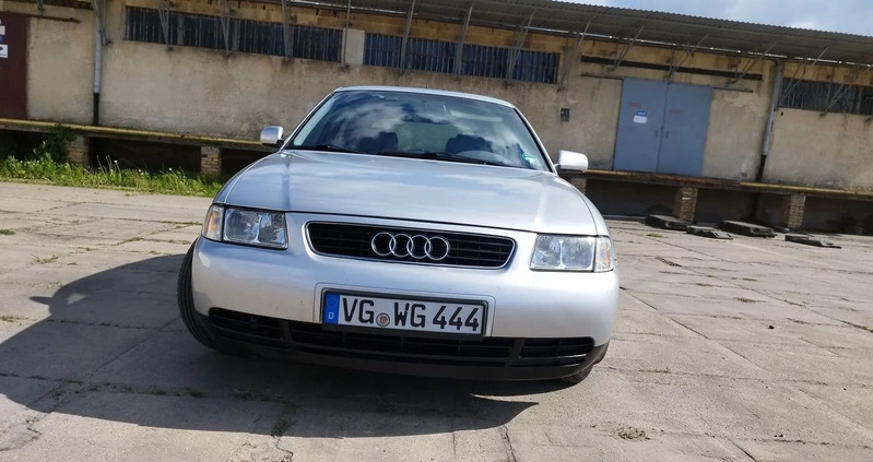 Audi A3 cena 4900 przebieg: 257408, rok produkcji 2000 z Miłakowo małe 704